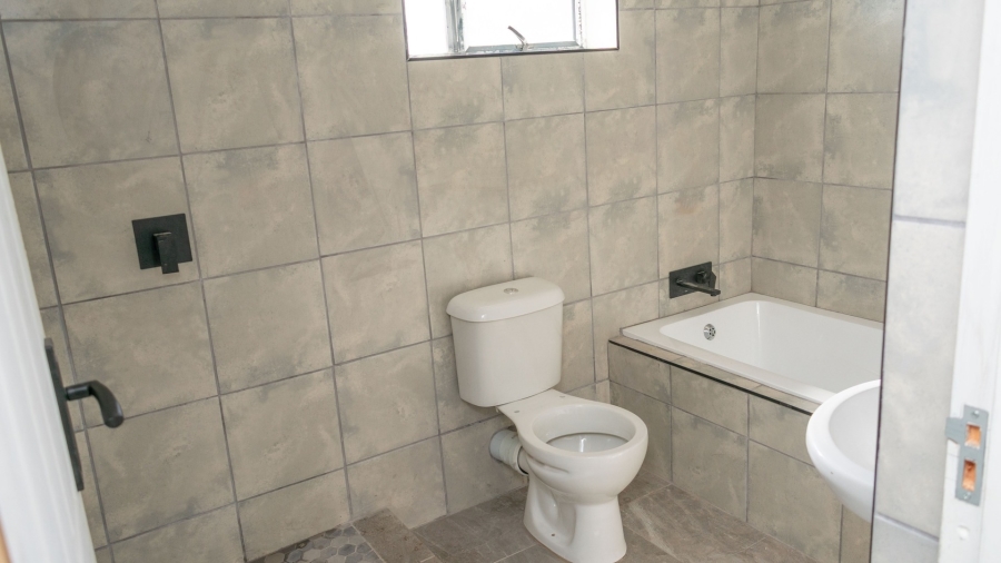 3 Bedroom Property for Sale in Kabega Park Eastern Cape